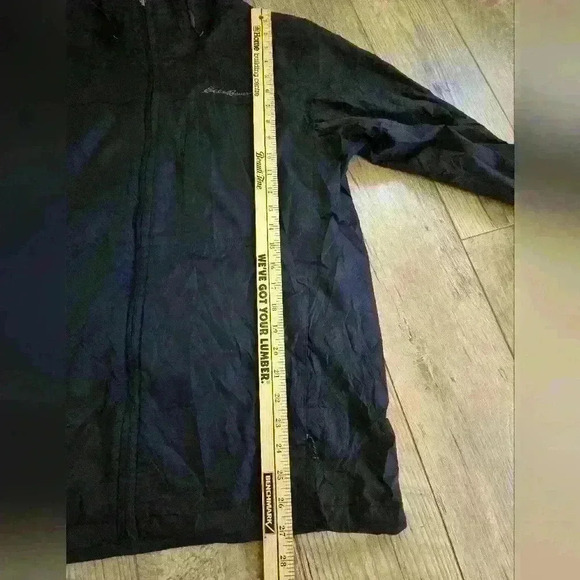 EDDIE  BAUER mens Medium Black, light spring/fall Nylon jacket - Picture 6 of 15